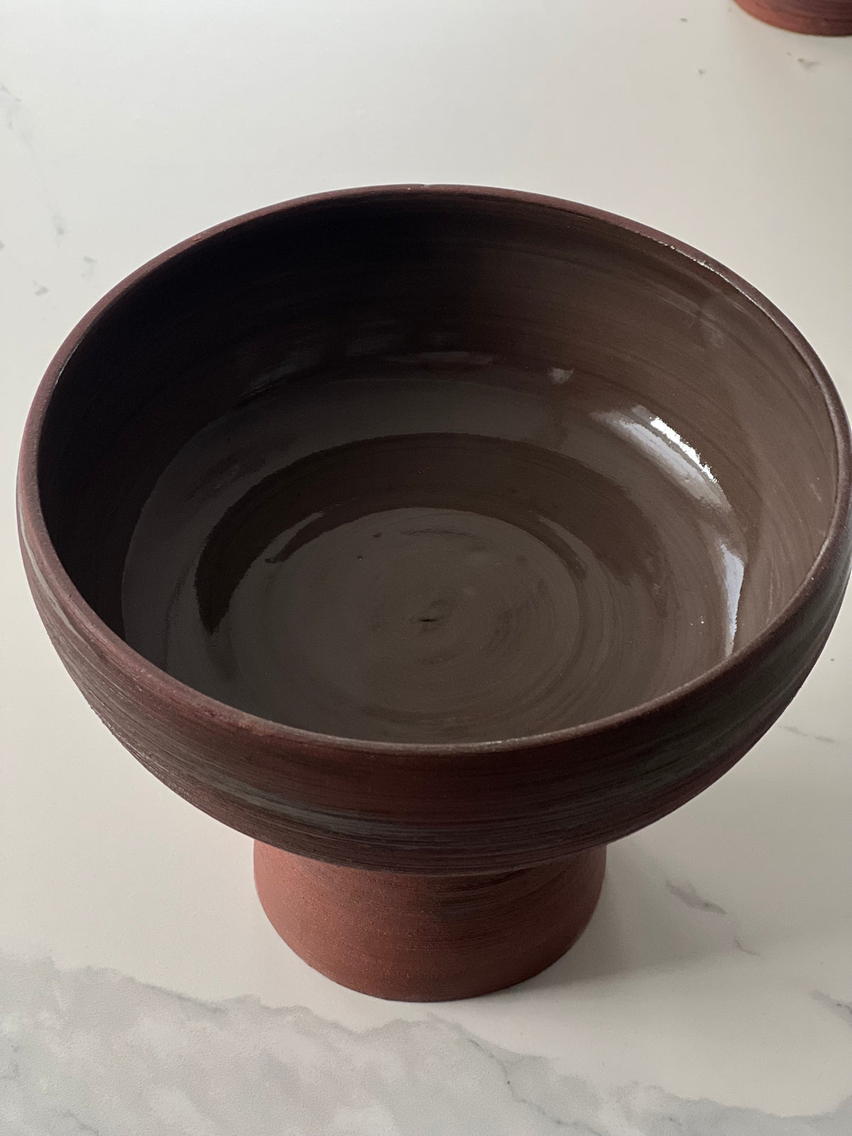 Zestaw ceramiczny "Ciepło Bordo" - patera i dwa wazony z kamionki