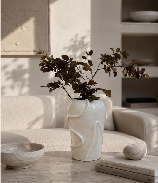Wazon ceramiczny biały linia - ręcznie toczony z kamionki