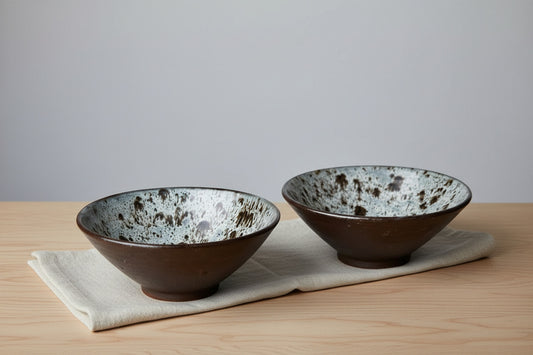 Zestaw dwóch mis ceramicznych - brązowa kamionka
