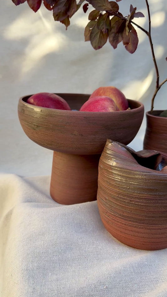Zestaw ceramiczny "Ciepło Bordo" - patera i dwa wazony z kamionki